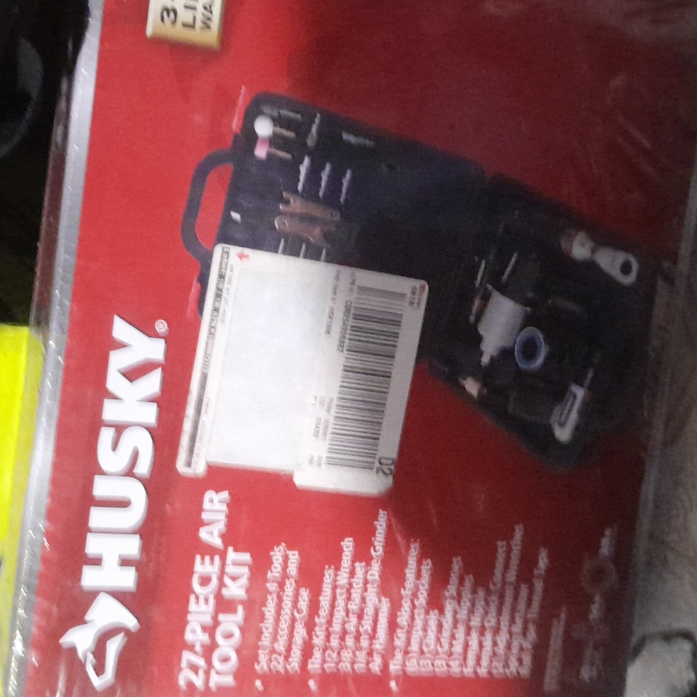27  piece airtool kit
